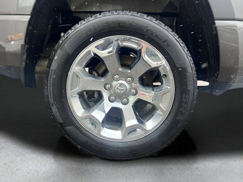 Used 2021 RAM 1500 Big Horn image 9