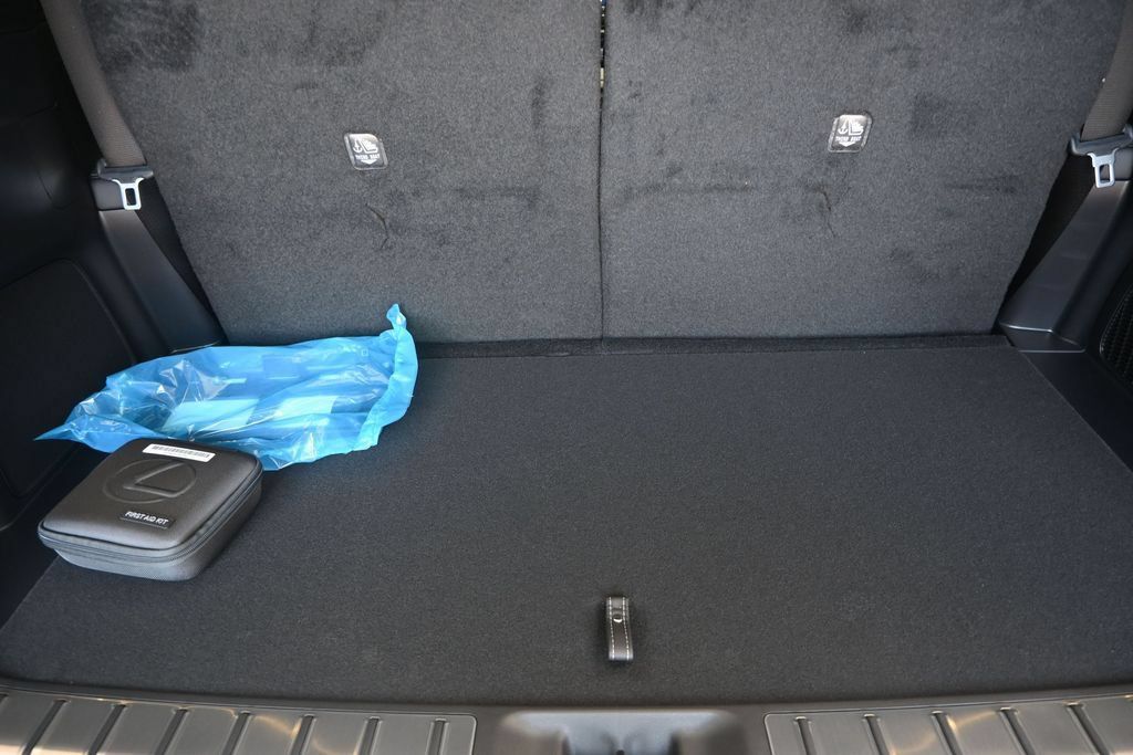 New 2026 Lexus TX 500h AWD w/ Technology Package image 21