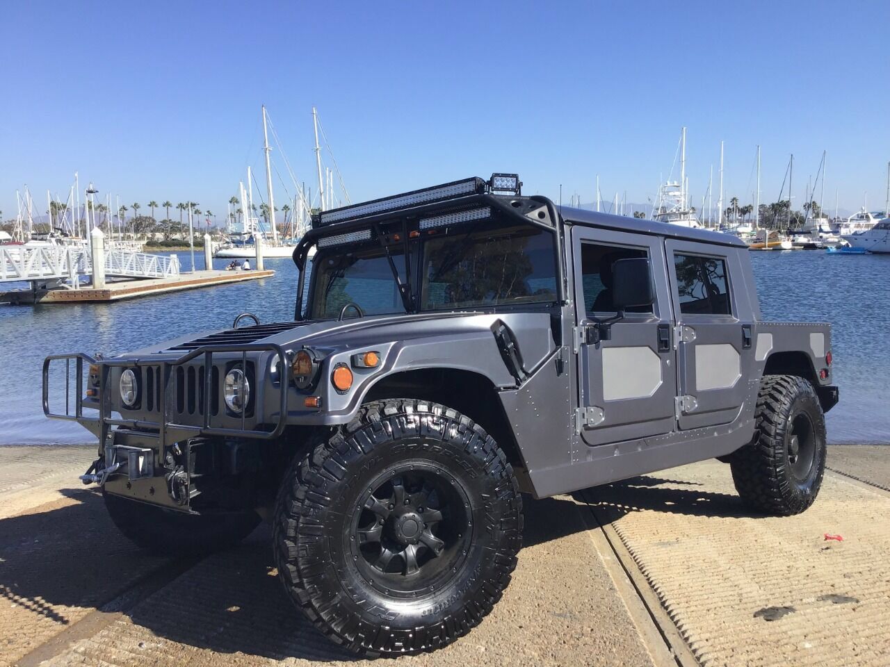 Used 1993 HUMMER H1 4-Door Hard Top AWD/4WD image 2