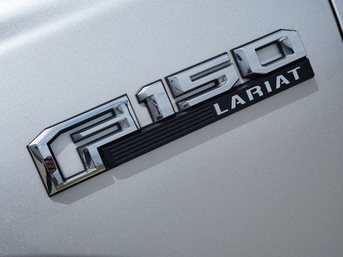 Certified 2019 Ford F150 Lariat w/ Equipment Group 502A Luxury AWD/4WD image 12