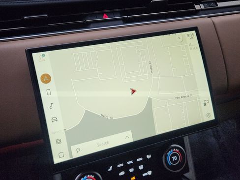 Certified 2023 Land Rover Range Rover Long Wheelbase SE image 17