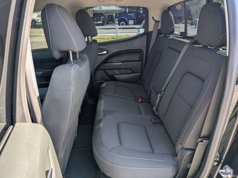 Used 2022 Chevrolet Colorado LT w/ LT Convenience Package RWD image 16