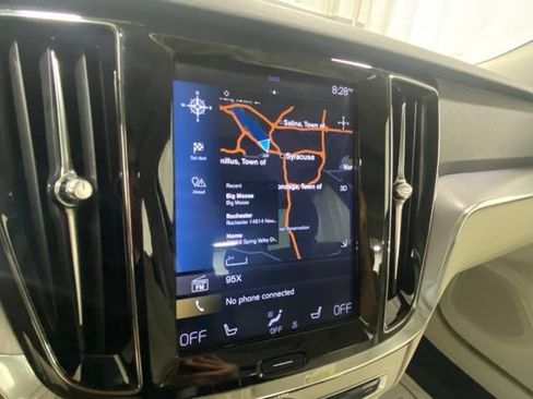 Used 2020 Volvo S60 T5 Momentum w/ Protection Package FWD image 18