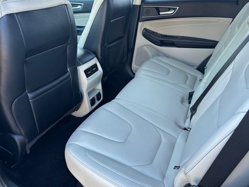 Used 2019 Ford Edge Titanium w/ Cold Weather Package image 13