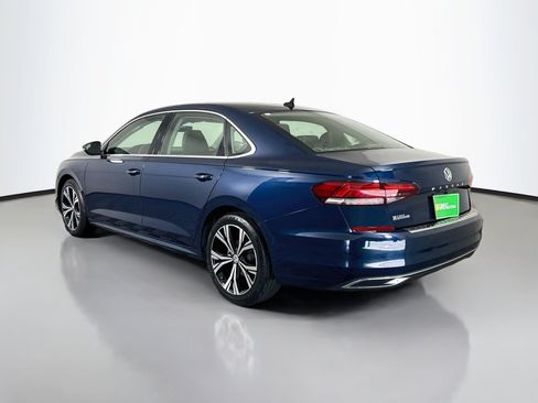 Used 2022 Volkswagen Passat 2.0T SE FWD image 7