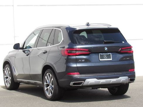 Used 2022 BMW X5 xDrive40i AWD/4WD image 5