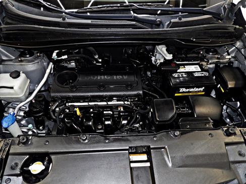 Used 2012 Hyundai Tucson GLS image 22