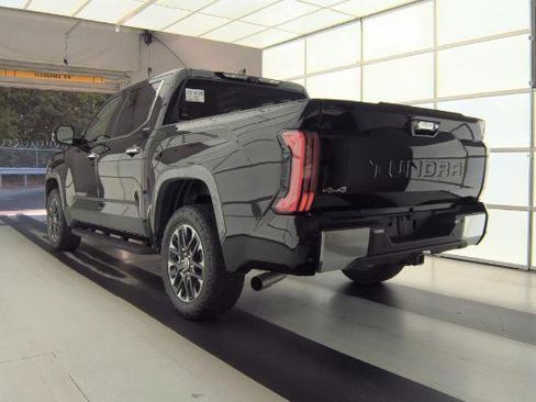Used 2023 Toyota Tundra Limited AWD/4WD image 4