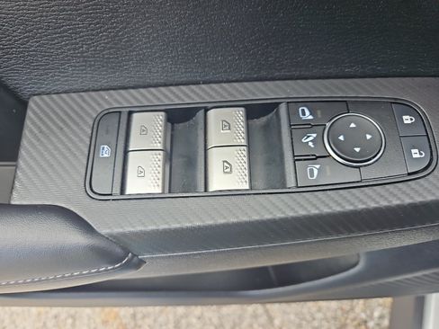 Used 2024 Mitsubishi Outlander SE AWD/4WD image 16