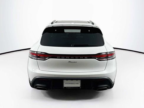 New 2026 Porsche Macan AWD/4WD image 10