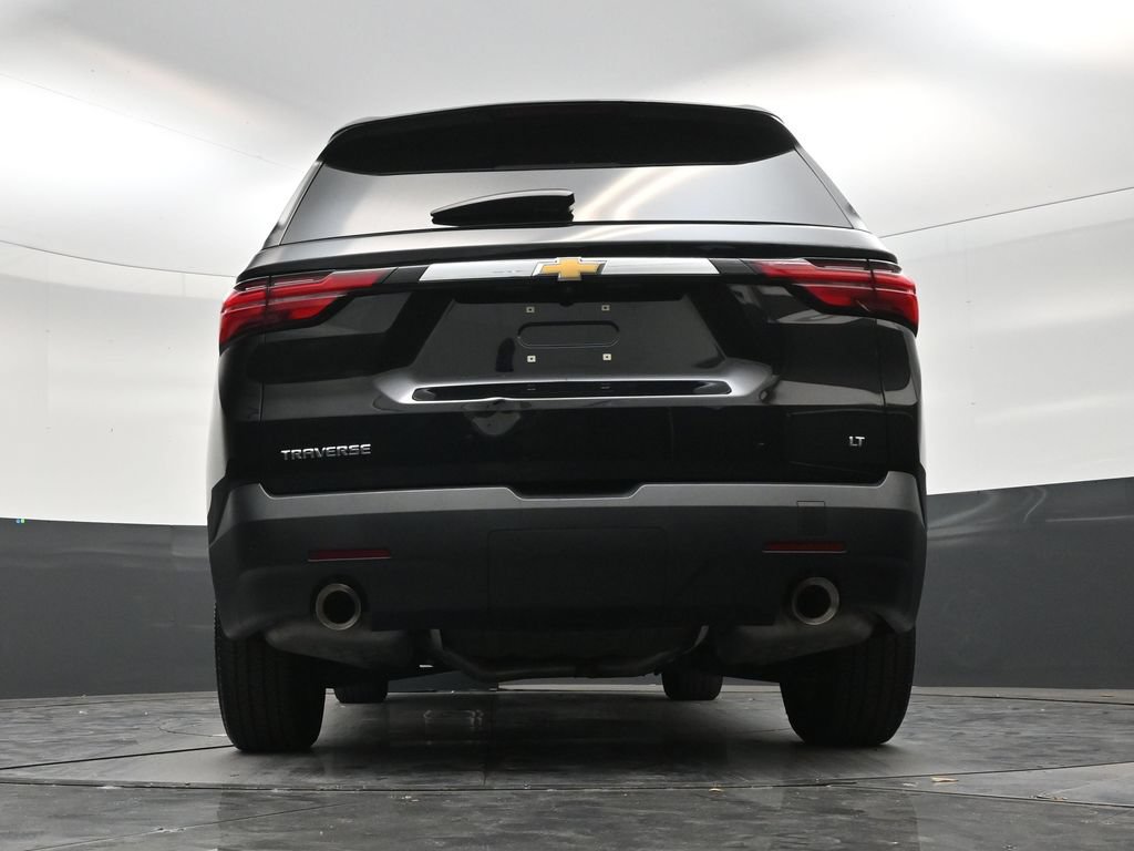 Used 2023 Chevrolet Traverse LT FWD image 23