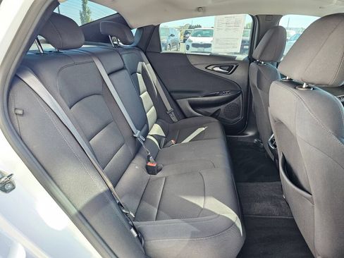 Used 2024 Chevrolet Malibu LT FWD image 13