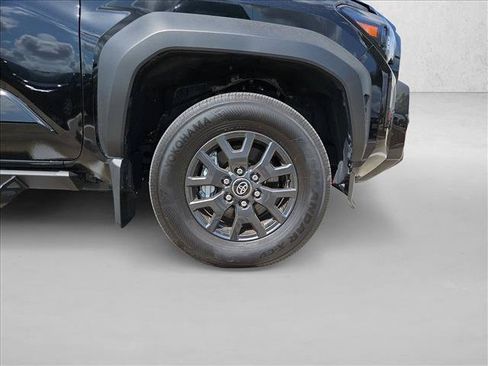 Used 2026 Toyota 4Runner SR5 AWD/4WD image 24