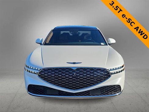 Used 2025 Genesis G90 3.5T image 3