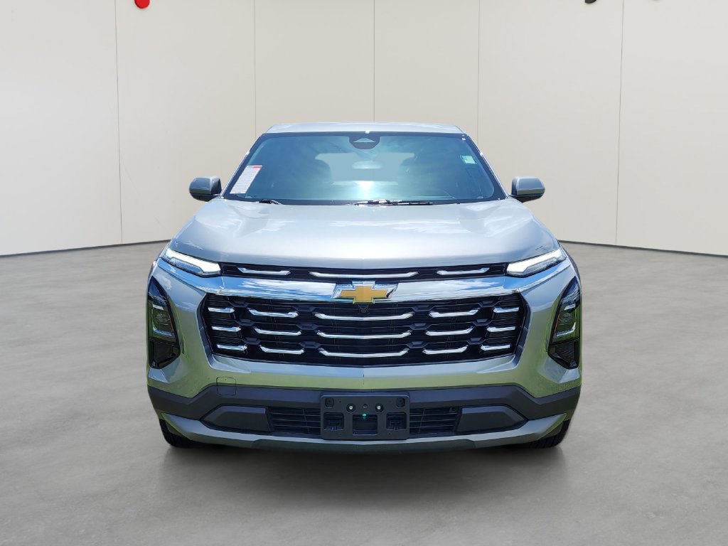 Used 2026 Chevrolet Equinox LT AWD/4WD image 8