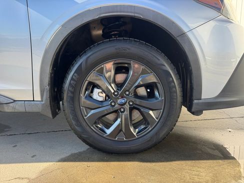 Used 2020 Subaru Outback Onyx Edition XT image 29