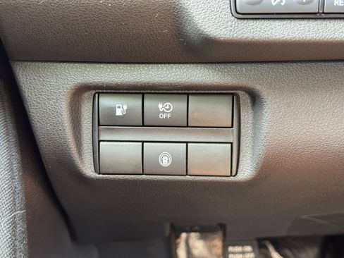 Used 2023 Nissan Leaf S FWD image 16