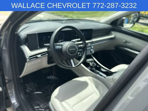 Used 2025 Hyundai Tucson SEL AWD/4WD image 12