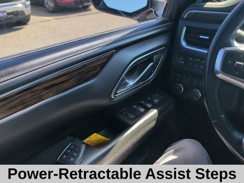 Used 2022 Chevrolet Tahoe Premier AWD/4WD image 11