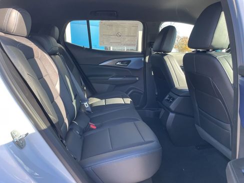 New 2026 Chevrolet Equinox EV LT image 33