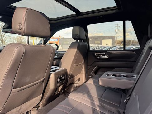 Used 2023 Chevrolet Tahoe RST RWD image 19