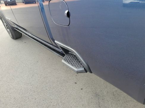 Used 2022 GMC Sierra 3500 AT4 w/ AT4 Preferred Package image 26