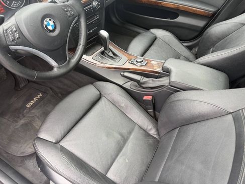 Used 2011 BMW 328i xDrive Wagon AWD/4WD image 15