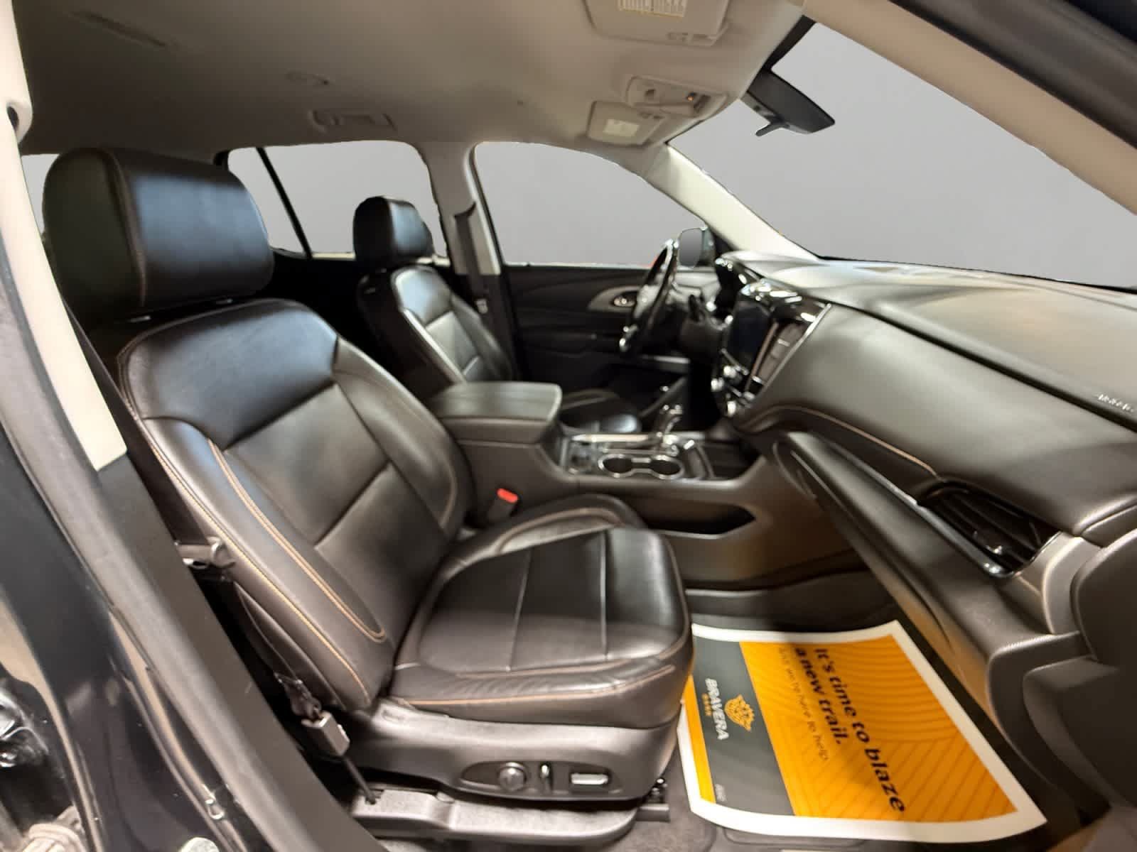 Used 2020 Chevrolet Traverse LT AWD/4WD image 15