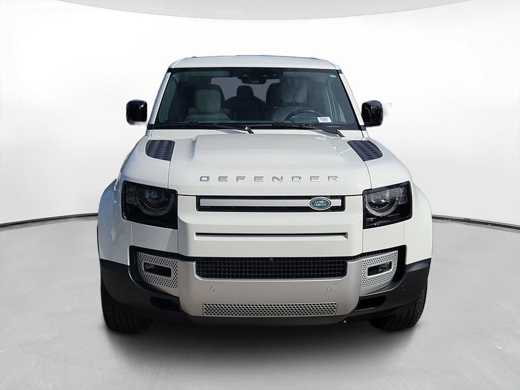 Used 2025 Land Rover Defender 130 S AWD/4WD image 2