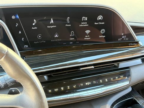 Certified 2022 Cadillac Escalade ESV Sport w/ Touring Package image 26