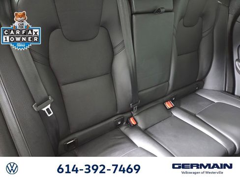 Used 2023 Volvo XC60 B5 Plus AWD/4WD image 21