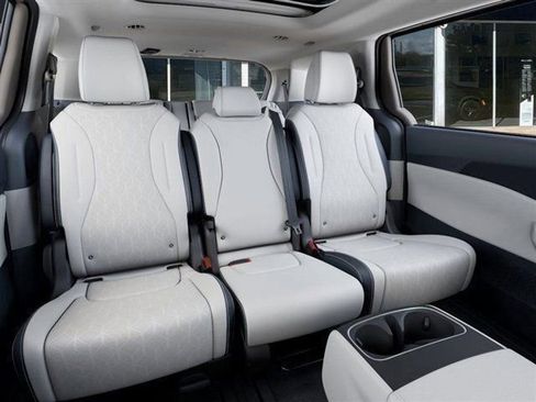 New 2026 Kia Carnival SX FWD image 16