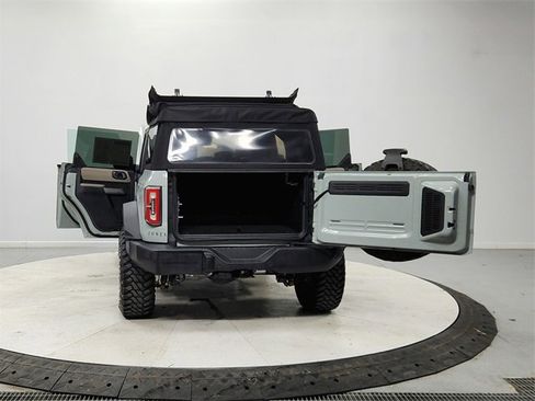 Used 2022 Ford Bronco Wildtrak image 14