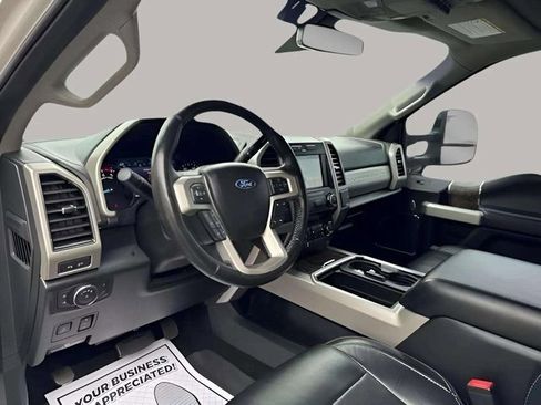 Used 2019 Ford F250 Lariat w/ Lariat Ultimate Package image 20