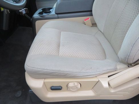 Used 2013 Ford F150 XLT w/ Luxury Equipment Group image 21