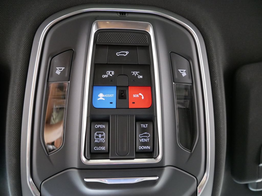 New 2026 Jeep Grand Cherokee Altitude AWD/4WD image 28