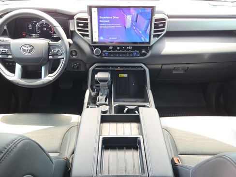 Certified 2025 Toyota Tundra Limited AWD/4WD image 14