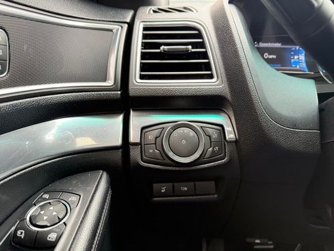 Used 2016 Ford Explorer Sport w/ Equipment Group 401A image 15