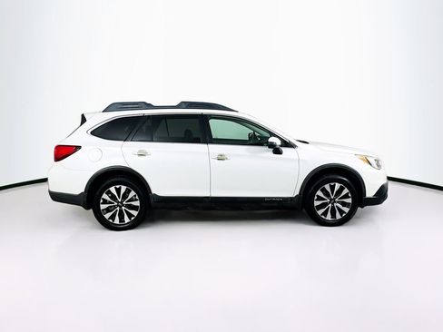 Used 2015 Subaru Outback 2.5i Limited AWD/4WD image 9