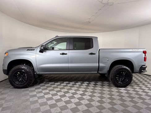 Used 2024 Chevrolet Silverado 1500 LT Trail Boss w/ LT Trail Boss Premium Package image 2