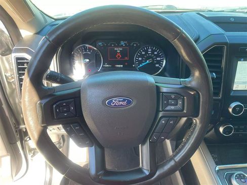Used 2018 Ford Expedition Max Limited image 11