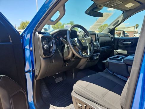 Used 2022 Chevrolet Silverado 1500 Custom RWD image 17