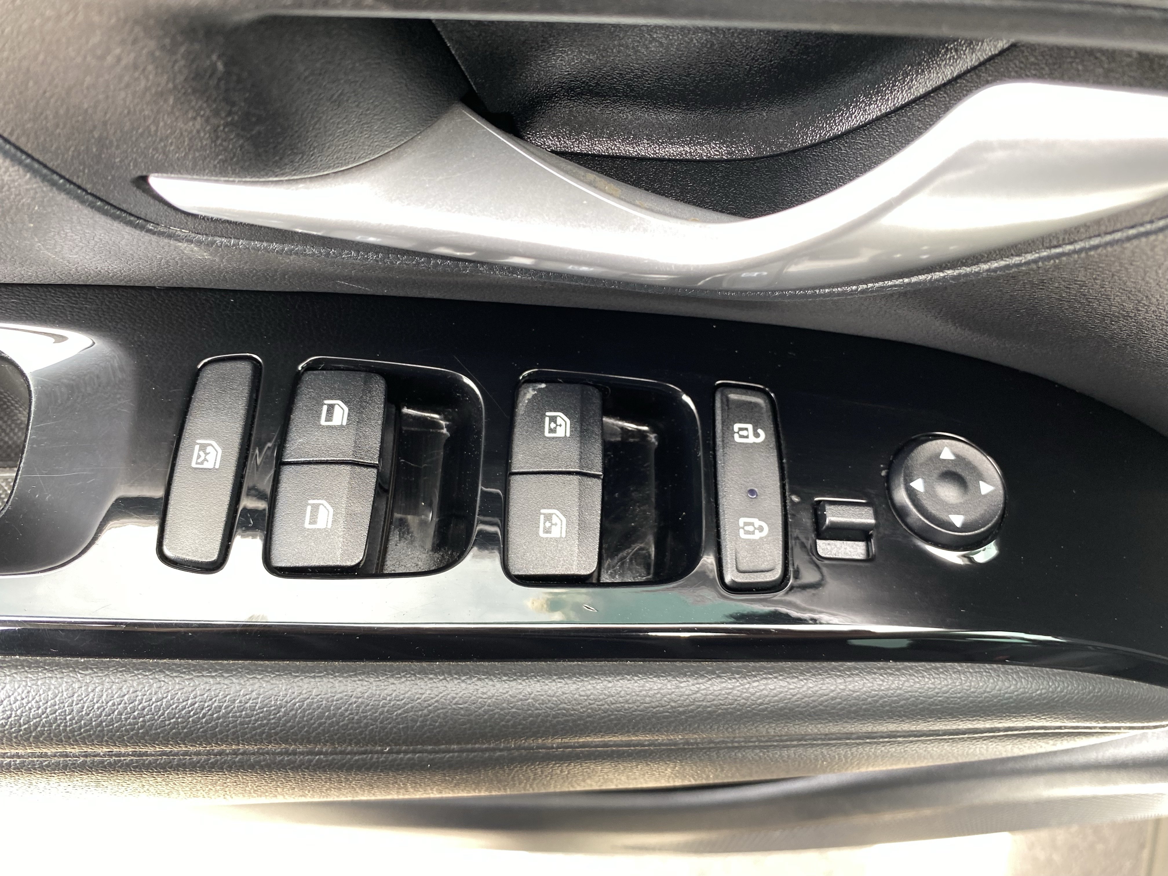Used 2022 Hyundai Tucson SEL w/ Convenience Package AWD/4WD image 19
