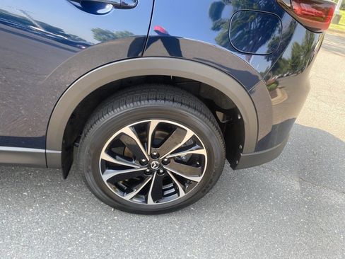 Used 2022 MAZDA CX-5 AWD 2.5 S w/ Premium Package image 12