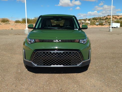 Used 2023 Kia Soul EX image 9