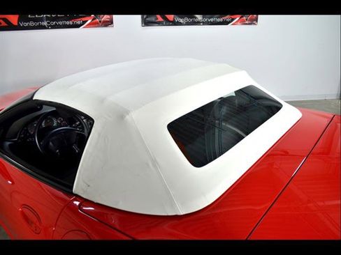 Used 1999 Chevrolet Corvette Convertible w/ Performance Handling Pkg RWD image 24