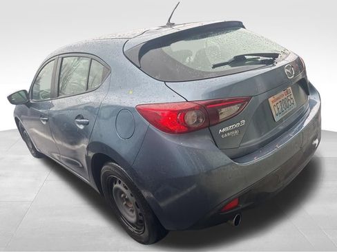 Used 2016 MAZDA MAZDA3 i Sport image 9