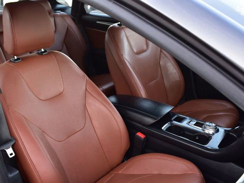 Used 2020 Ford Fusion Titanium image 18