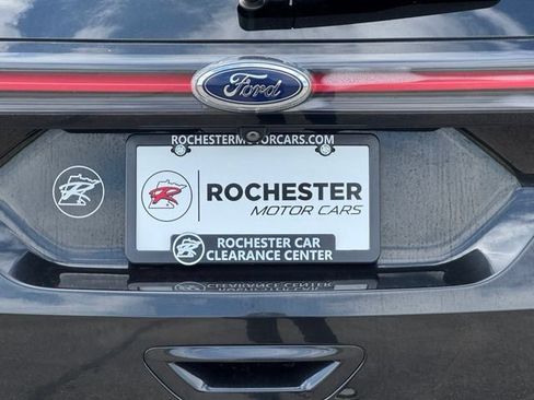 Used 2015 Ford Edge SEL w/ Equipment Group 201A AWD/4WD image 41