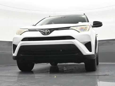 Used 2017 Toyota RAV4 LE FWD image 34